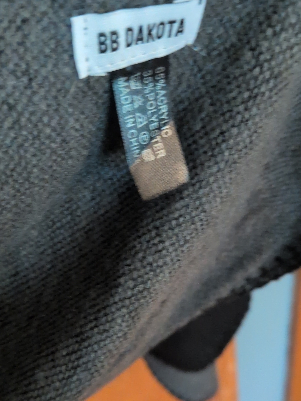 Striped Draped Wrap in Black & Gray Like New - Picture 3 of 3